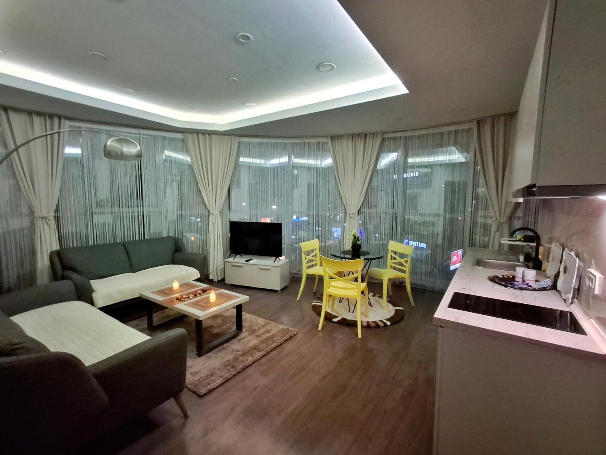 Urban Vibe Apartments Skopje Buitenkant foto